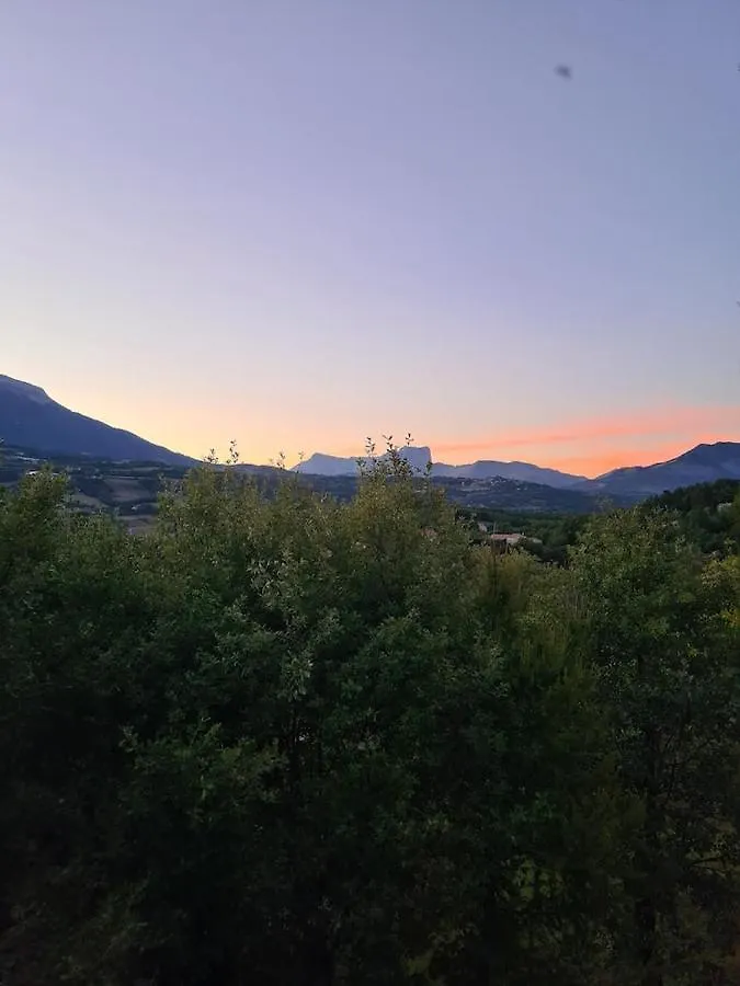 Charmant appartement calme et lumineux Chateauvieux  France