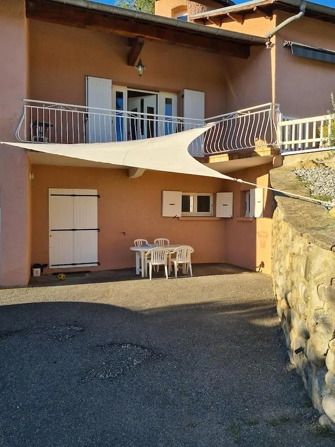 Charmant appartement calme et lumineux Chateauvieux  0*, Chateauvieux (Hautes-Alpes)