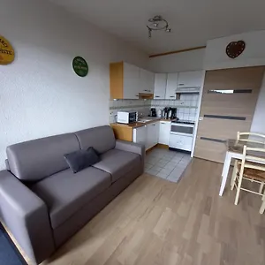 studio-pieds-pistes.hotels-rhonealpes.com/