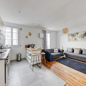 au-quai-de-seine-de-paris-appartement-t2.fr-paris.fr/